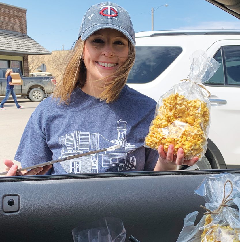 Popcorn and polka in Hendricks News, Sports, Jobs Marshall Independent